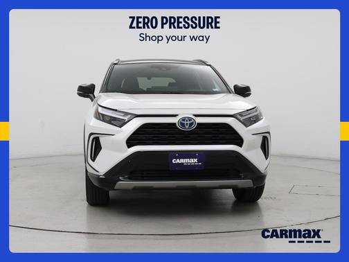 White 2024 Toyota RAV4 Hybrid XSE