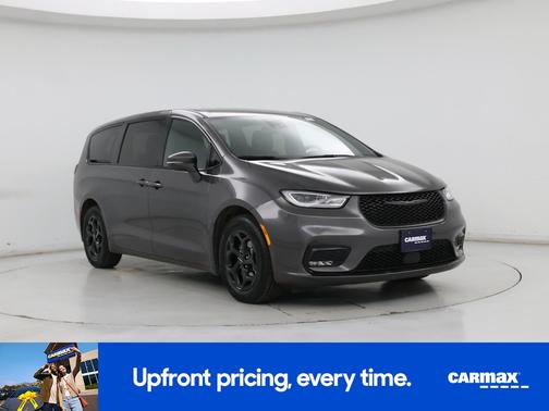Gray 2022 Chrysler Pacifica Hybrid Touring L