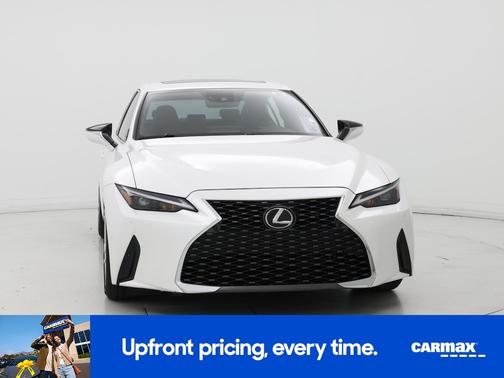Pearl 2023 Lexus IS 300