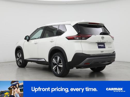White 2023 Nissan Rogue SL