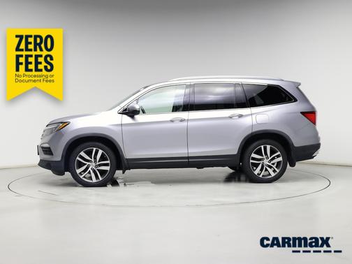 Silver 2017 Honda Pilot Touring