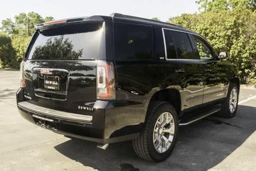 2020 GMC Yukon SLT