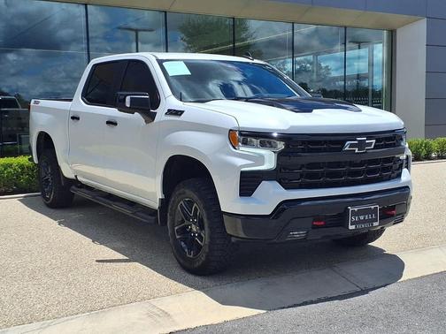 Summit White 2025 Chevrolet Silverado 1500 LT Trail Boss