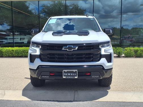 Summit White 2025 Chevrolet Silverado 1500 LT Trail Boss