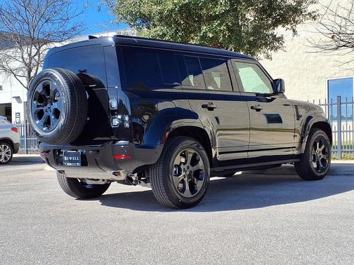 2026 Land Rover Defender P400 X-Dynamic SE