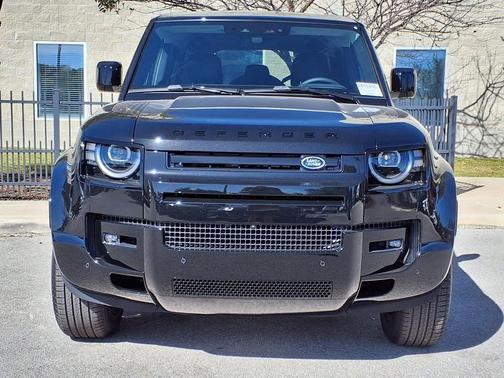 2026 Land Rover Defender P400 X-Dynamic SE