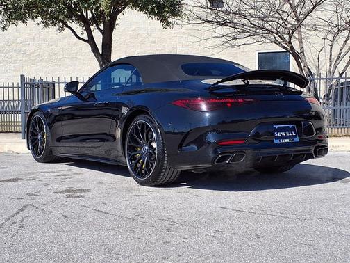 2022 Mercedes-Benz AMG SL 63 Base