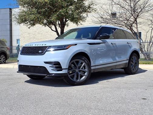 2026 Land Rover Range Rover Velar P250 SE R-Dynamic