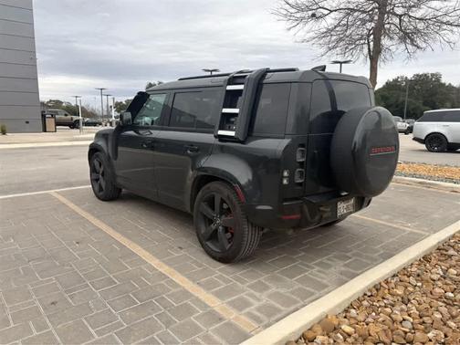 2023 Land Rover Defender 110 X