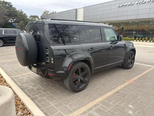 2023 Land Rover Defender 110 X