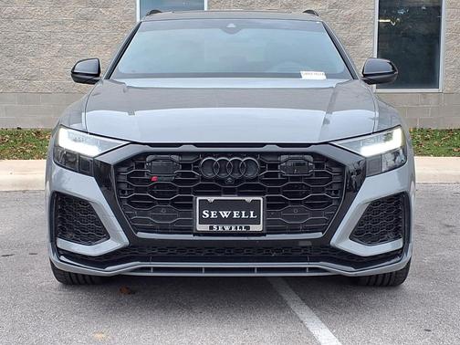 2024 Audi RS Q8 4.0T
