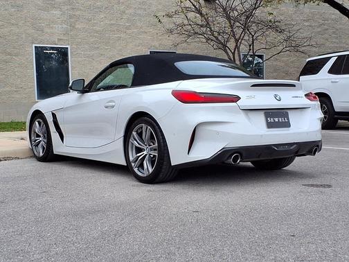 2025 BMW Z4 sDrive30i