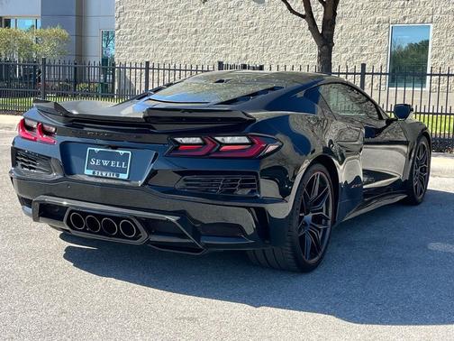 2025 Chevrolet Corvette Z06