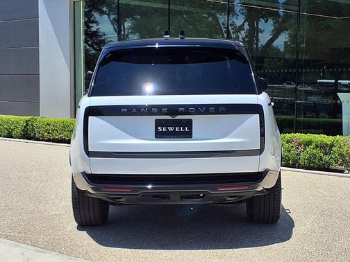 WHITE 2025 Land Rover Range Rover P400 SE