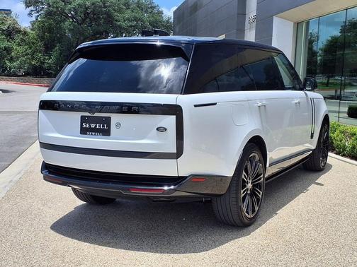 Fuji White 2023 Land Rover Range Rover Autobiography