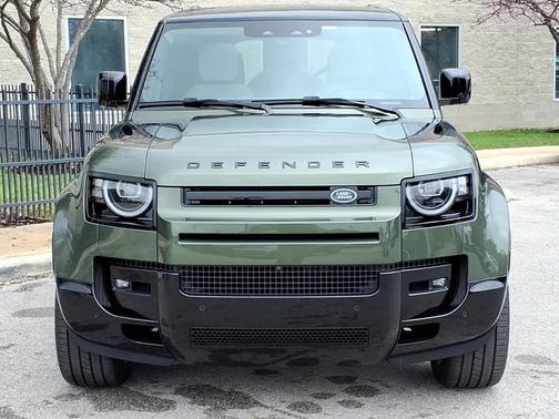 2026 Land Rover Defender P400 X-Dynamic SE