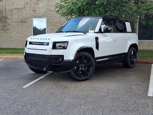 Fuji White 2026 Land Rover Defender P400 X-Dynamic SE