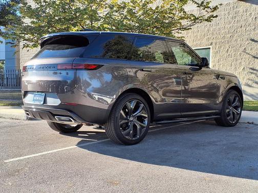 CHARENTE GREY 2025 Land Rover Range Rover Sport SE