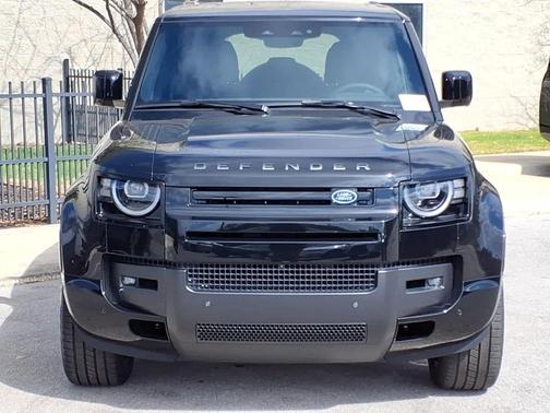 2026 Land Rover Defender P400 X-Dynamic SE