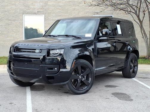 2024 Land Rover Defender 110 V8