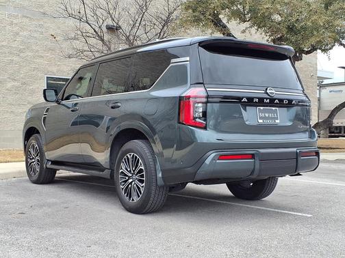 2025 Nissan Armada Platinum 4WD