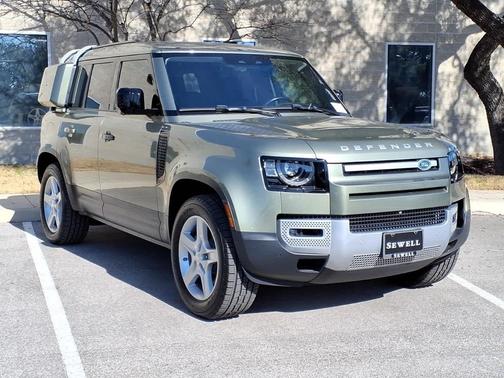 2020 Land Rover Defender 110 SE
