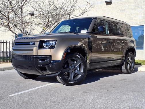 2026 Land Rover Defender P400 X-Dynamic SE