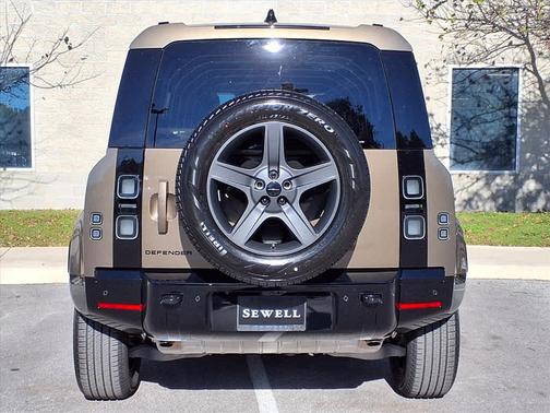 2026 Land Rover Defender P400 X-Dynamic SE