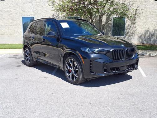 Black Sapphire Metallic 2024 BMW X5 sDrive40i