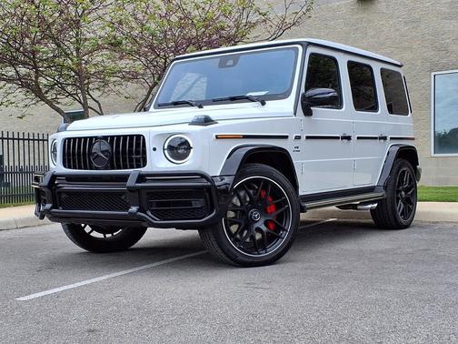 MANUFAKTUR Moonlight White Metallic 2024 Mercedes-Benz AMG G 63 4MATIC