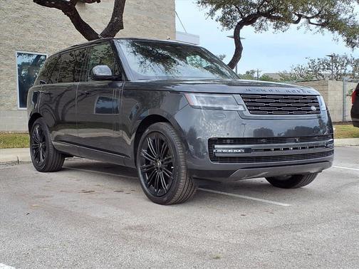 2025 Land Rover Range Rover P530 SE 7 Seat