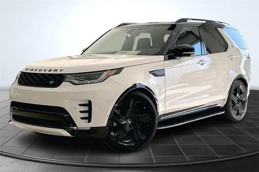 Fuji White 2025 Land Rover Discovery P360 Dynamic SE
