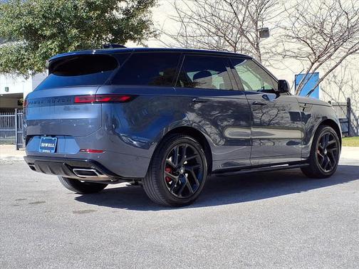 2024 Land Rover Range Rover Sport SE