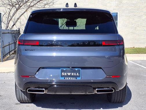 2024 Land Rover Range Rover Sport SE