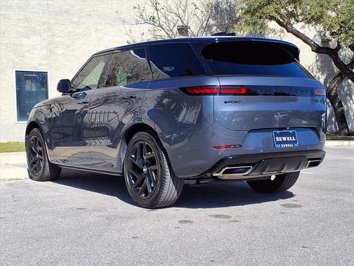 2024 Land Rover Range Rover Sport SE