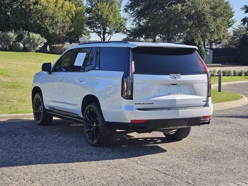 2023 Cadillac Escalade Sport Platinum