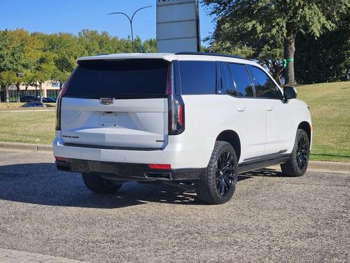 2023 Cadillac Escalade Sport Platinum