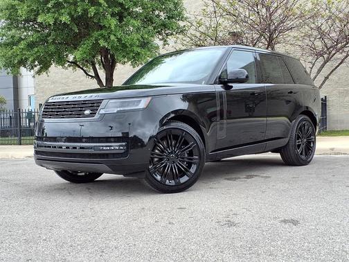 SANTORINI BLACK 2026 Land Rover Range Rover P530 SE