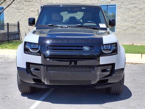 BORASCO GREY 2026 Land Rover Defender P400 X