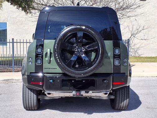 2026 Land Rover Defender P400 X