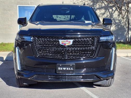 2024 Cadillac Escalade Sport