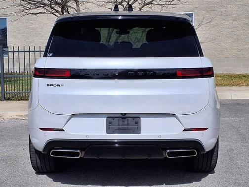 2024 Land Rover Range Rover Sport SE