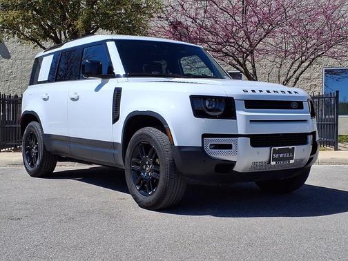 2025 Land Rover Defender 110 P300