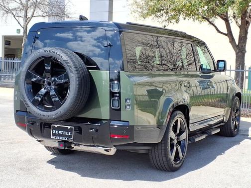 2026 Land Rover Defender P400 X-Dynamic SE