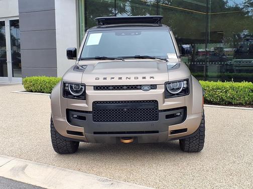 PETRA COPPER 2026 Land Rover Defender P635 OCTA