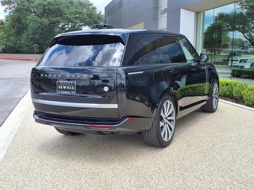 Santorini Black Metallic 2024 Land Rover Range Rover P615 SV