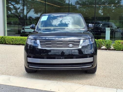 Santorini Black Metallic 2024 Land Rover Range Rover P615 SV