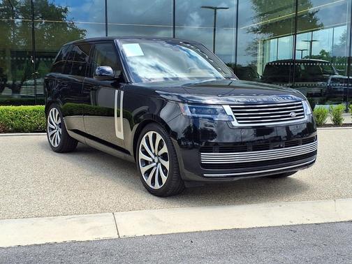 Santorini Black Metallic 2024 Land Rover Range Rover P615 SV