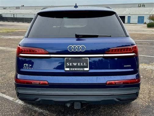 2021 Audi Q7 55 Prestige