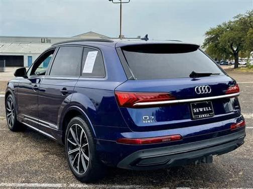 2021 Audi Q7 55 Prestige